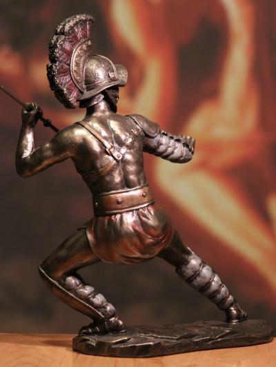 Gladiator rzymski z Hastą na upominek