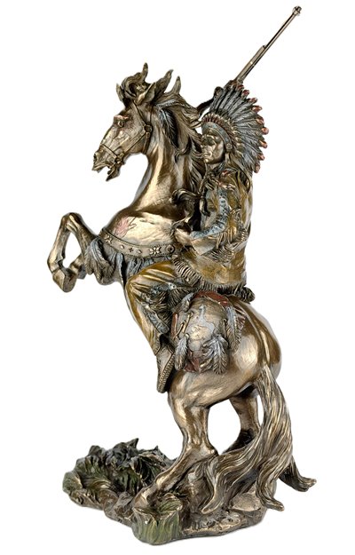 Figurka Indianin Wódz Siksów Na Koniu W Galopie