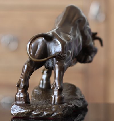 Statuetka Figurka Byk Byka prezent z okazji Awansu