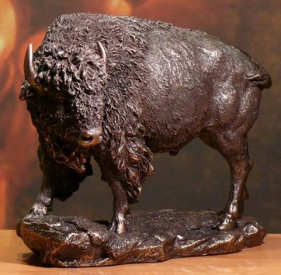 Żubr w brązie Veronese na prezent