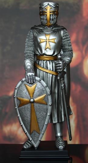 Rycerz Templariusz Z Tarczą