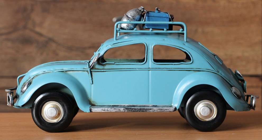 Metalowy model auto retro Garbus na Prezent