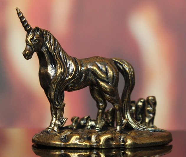 Mała figurka Jednorożec mosiężny na Prezent