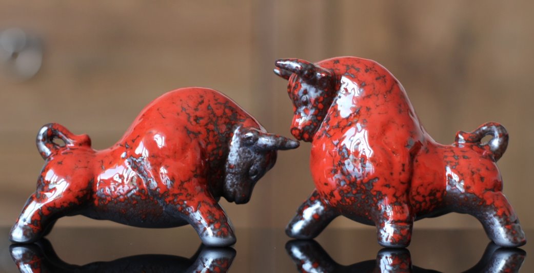 Byki dwa Czerwone Ceramiczne Byczki na Prezent