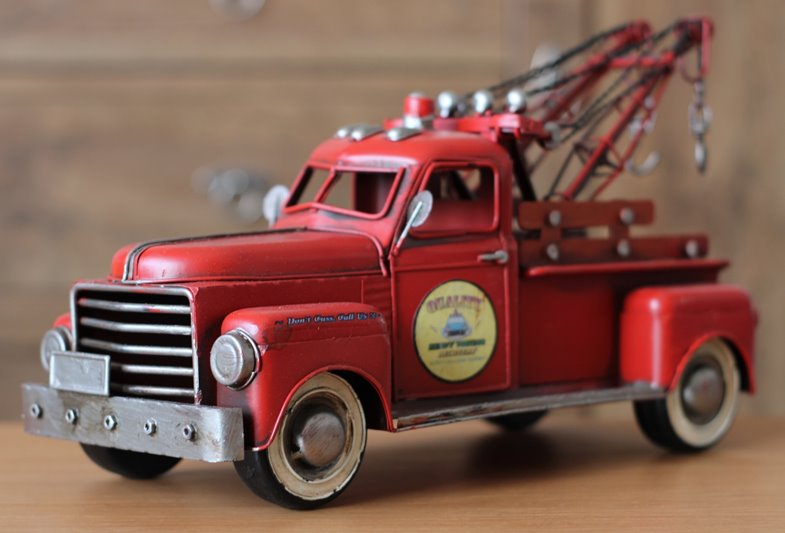 Duży Metalowy model auto Pomoc Drogowa Laweta