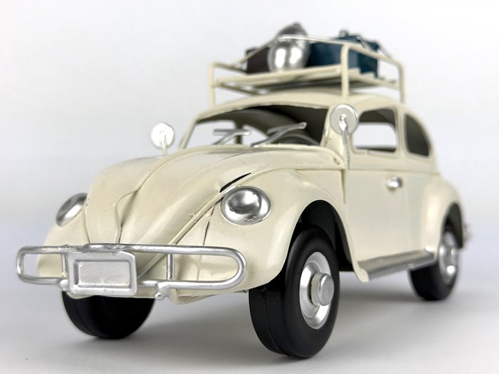 Metalowy model auto retro Garbus na Prezent Biały