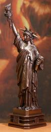 Statua Wolności prezent na szczęście