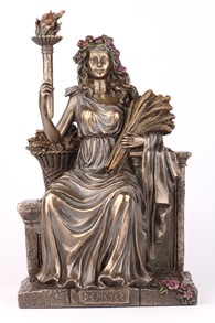 Figurka Demeter Na Tronie Rzeźba Na Prezent Verone