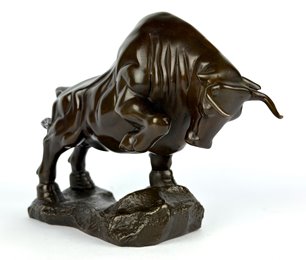 Statuetka Figurka Byk Byka prezent z okazji Awansu