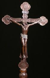 Stojący Krzyż postacią Jezusa