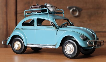 Metalowy model auto retro Garbus na Prezent